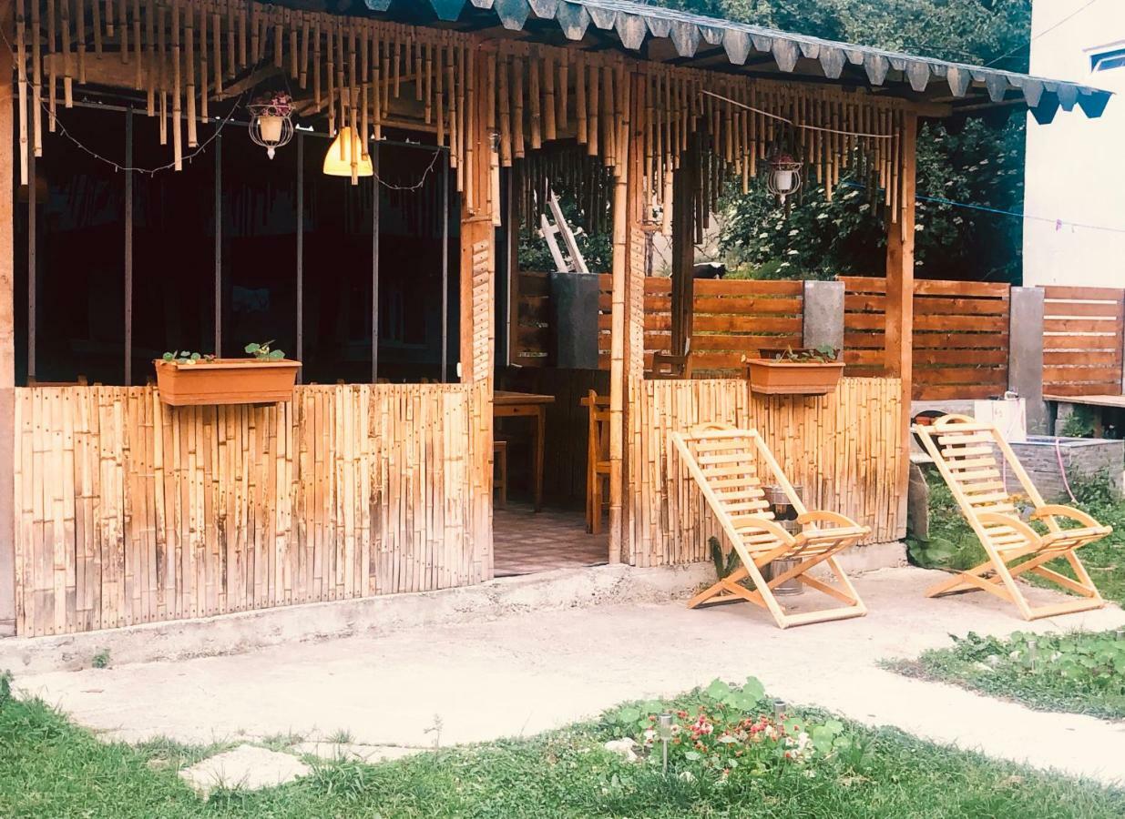 Mestiatour Guest House Bagian luar foto